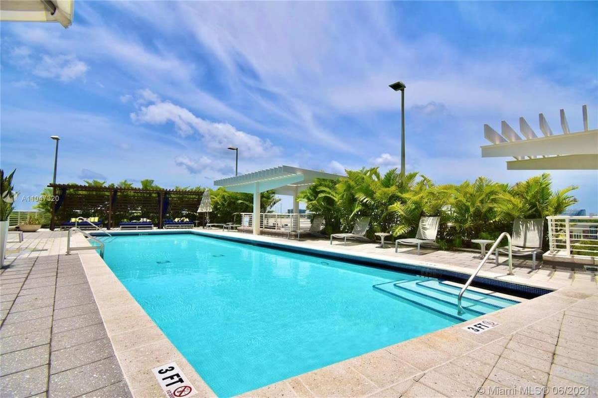City Condo In Midtown Wynwood With Pool And Parking Miami Zewnętrze zdjęcie
